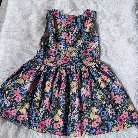 Vibrant Black Floral Girls Dress – Sleeveless & Twirl-Ready 3T 6/7 - Picture 4 of 4